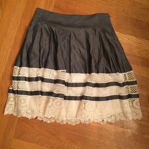 Ann Taylor size 10 Chambray and Lace Skirt BNWOT